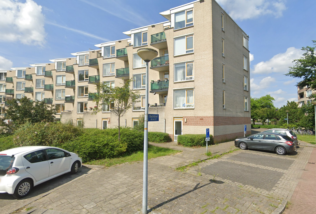 Bachdreef 105