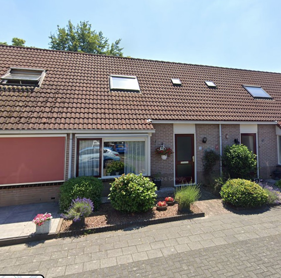 Strausserf 18, 8071 VC Nunspeet, Nederland