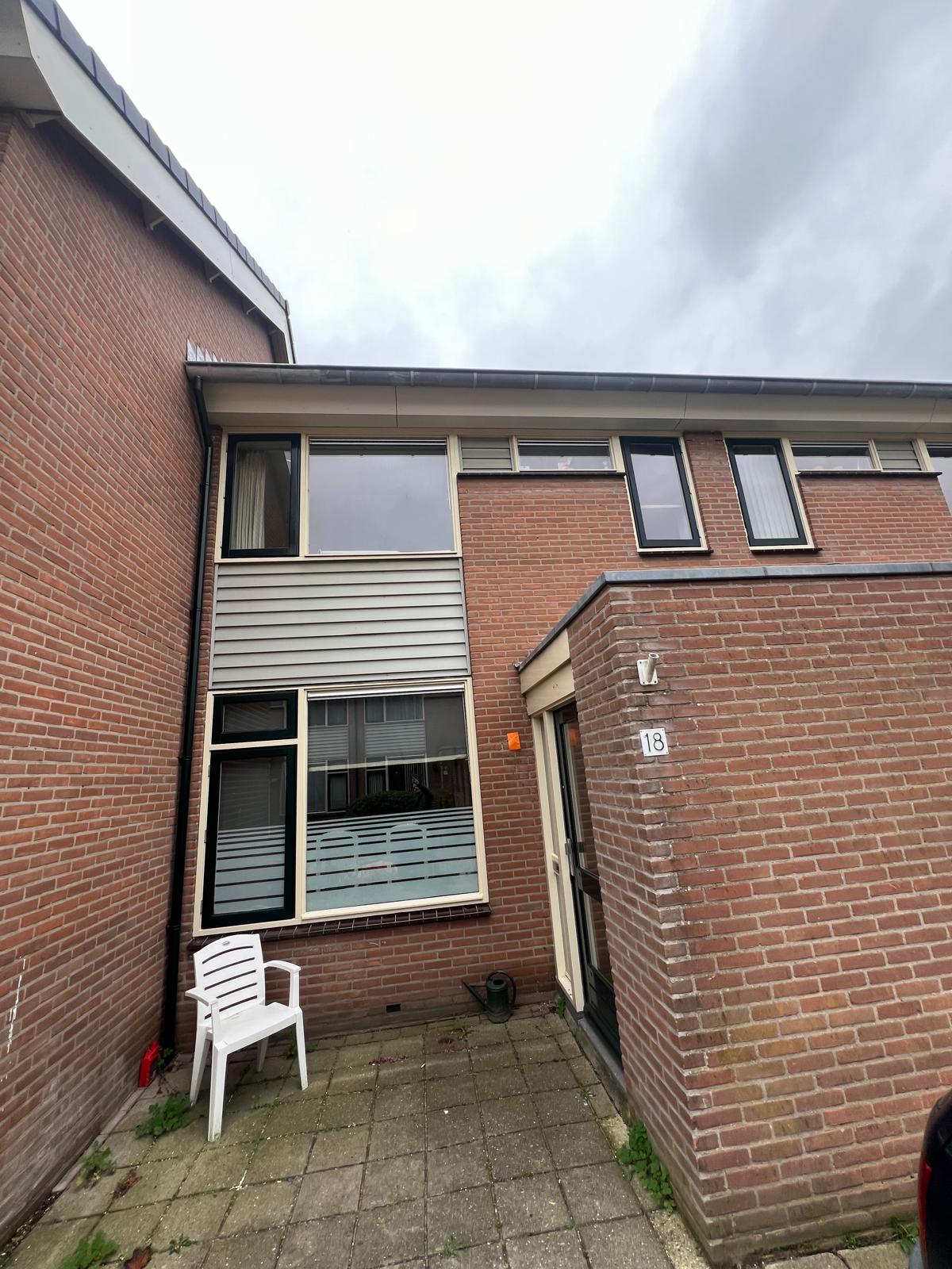 Luitgardestraat 18, 3882 EH Putten, Nederland