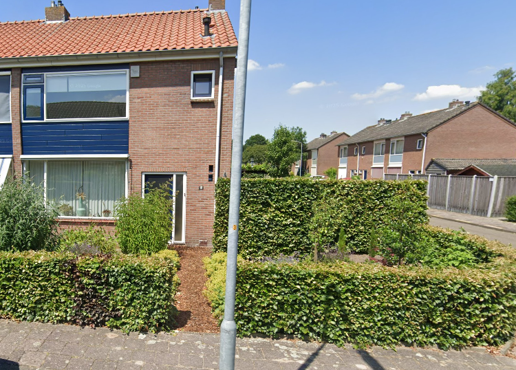 Kamperfoelieweg 13, 8072 GA Nunspeet, Nederland